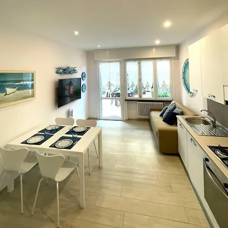 Apartment Bilovarazze With Terrace Varazze