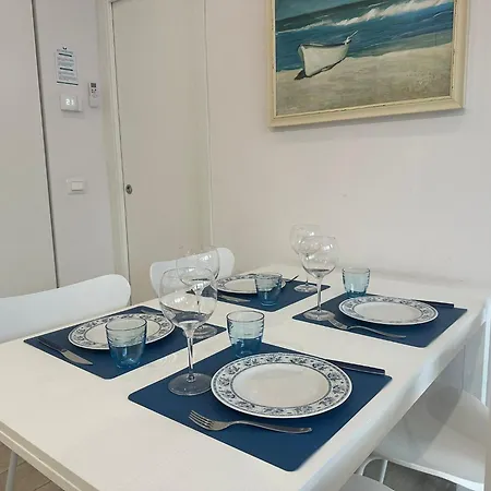 Bilovarazze With Terrace Apartment Varazze