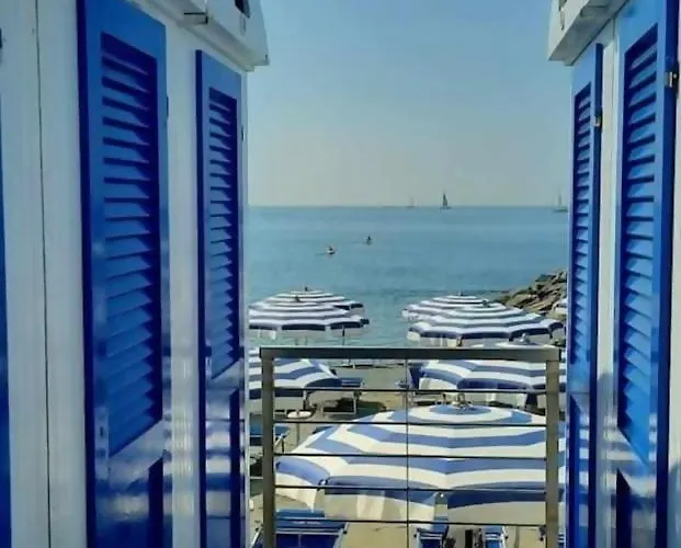 Bilovarazze With Terrace Apartamento Varazze