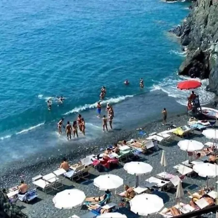 Bilovarazze With Terrace * Varazze